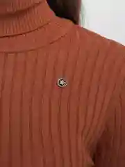 Алый брошь