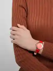 Красный женские кварцевые часы