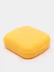 Желтый контейнер для хранения линз