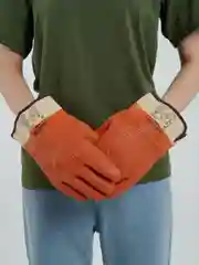 Горчичный перчатки