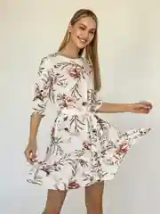 Платье короткое женское вечернее повседневное праздничное с цветочками