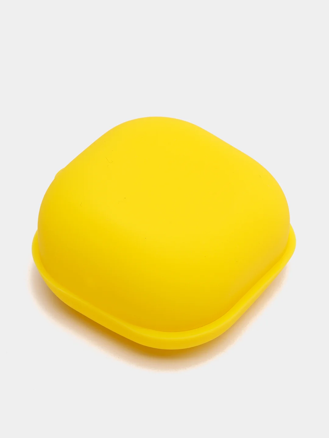 Желтый чехол на Samsung Galaxy Buds 2/Live/Pro/2 Pro/FE для наушников КАРТОФАН силикон матовый