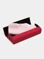 Бежевый футляр для очков