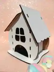 Белый чайный домик