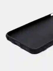 Черный чехол для IPhone