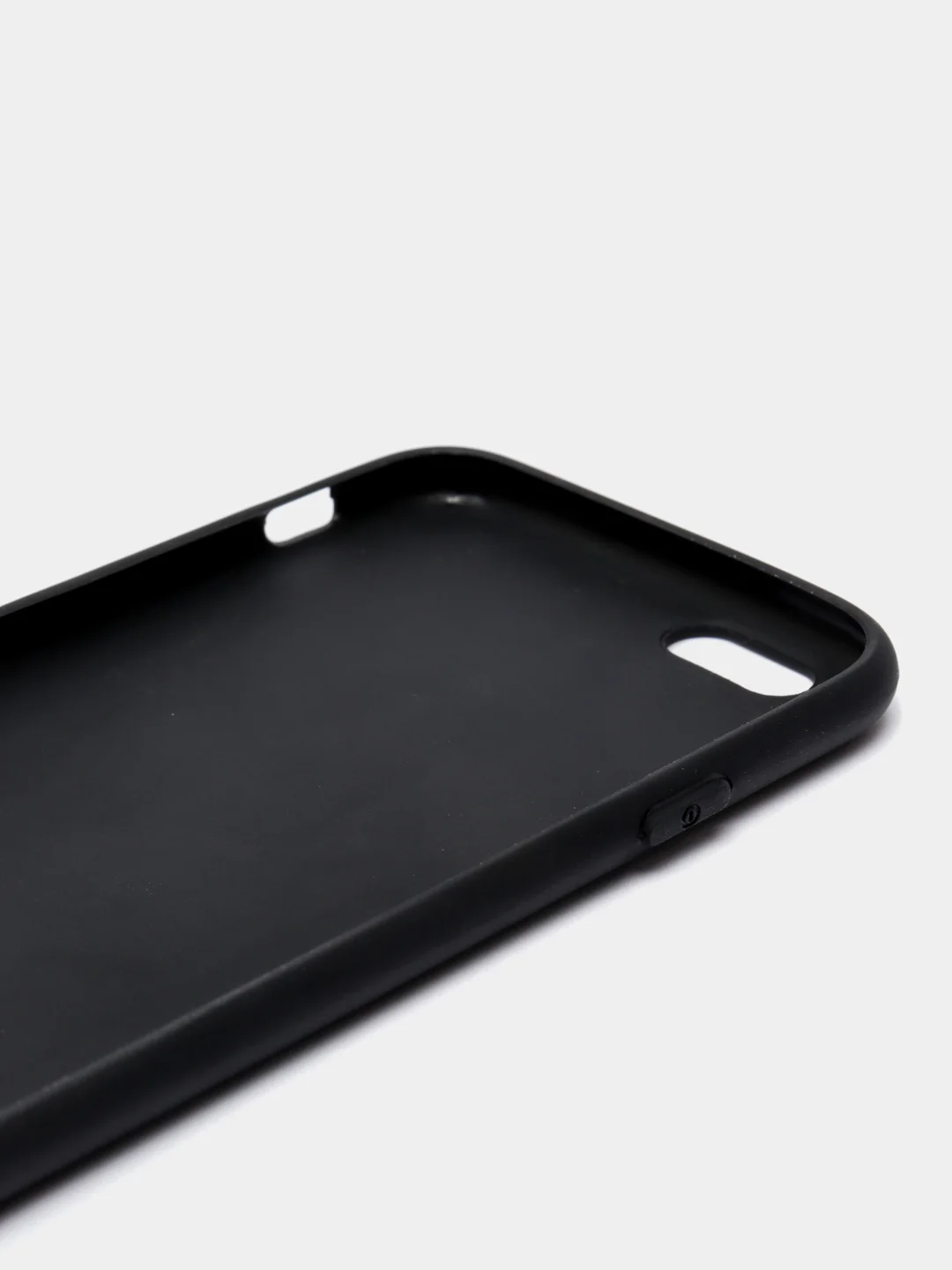 Черный чехол для IPhone