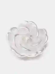 Белый полубусины фигурные Роза