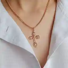 Вишнёвый крест на шею