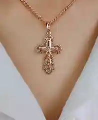 Карамельный крест на шею
