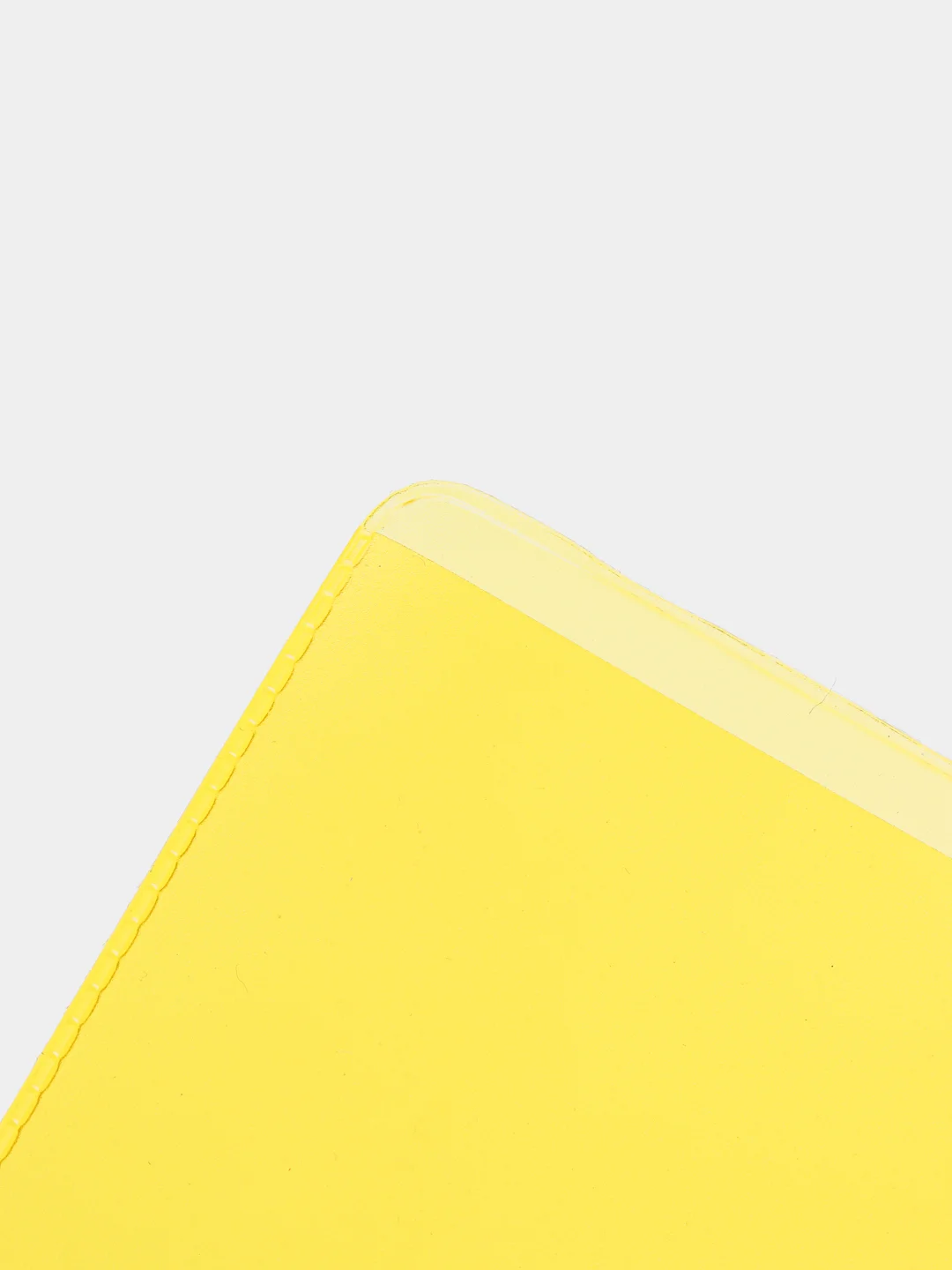 Желтый обложка-карман для проездных документов и карт