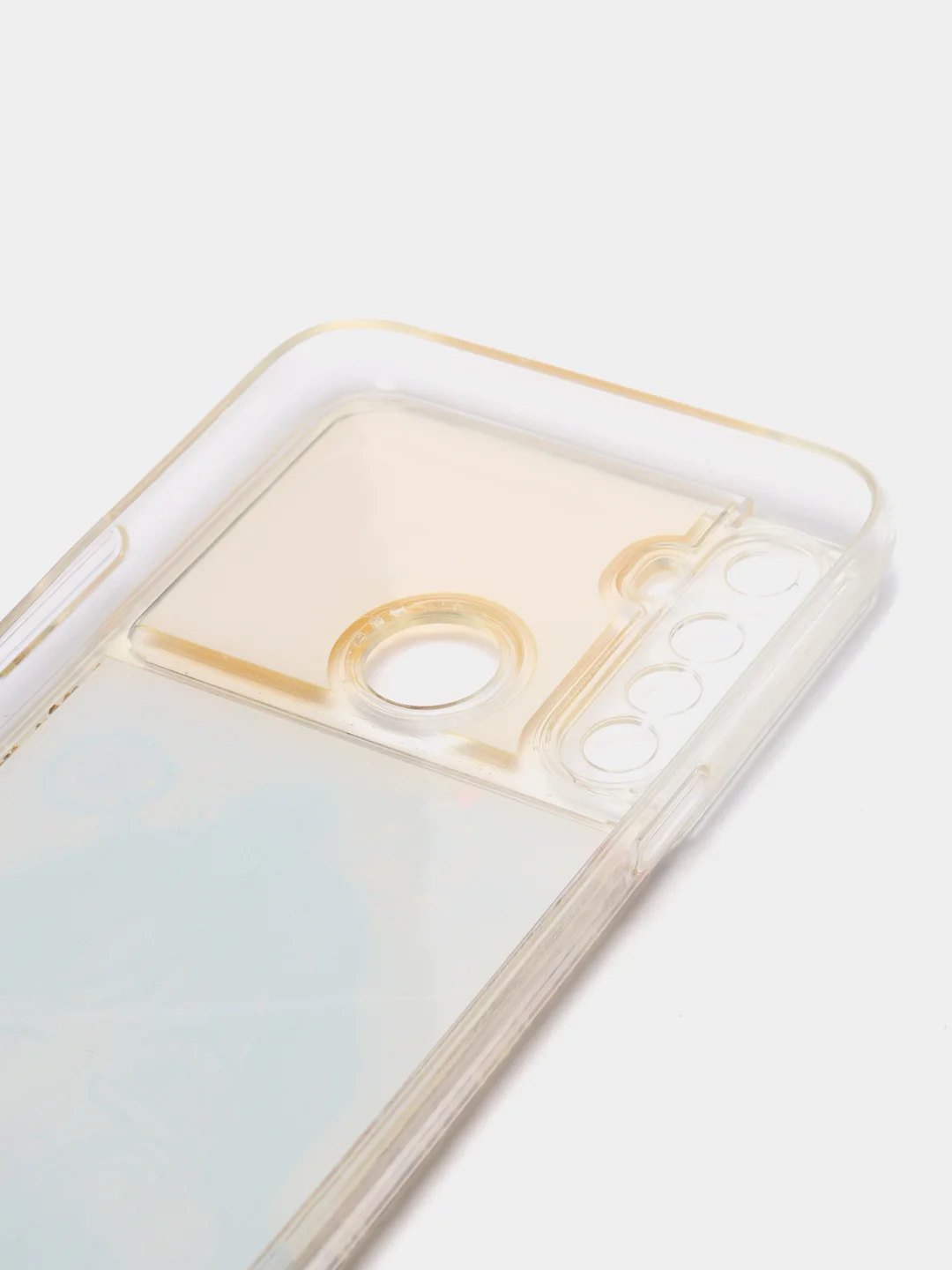 Золотой чехол Realme C3 / 5 / 6i силиконовый переливающийся жидкий с блестками и защитой камеры
