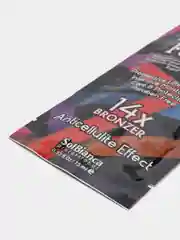 КРЕМ С ЭФФЕКТОМ АВТОЗАГАРА "FITNESS FUSION" С ЭКСТРАКТОМ ЯГОД КЛЮКВЫ И БРОНЗАТОРАМИ