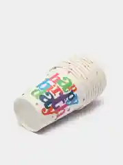 Белый набор бумажных стаканов "С днем рождения!", 10 штук