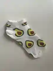 Белый носки короткие с фруктами и авокадо