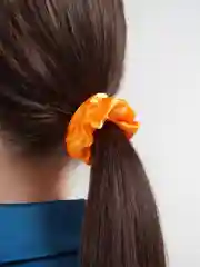 Оранжевый резинка