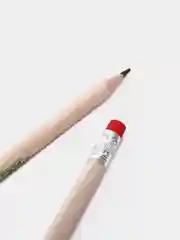 Карандаши цветные "Листёнок" 6 цв., пластик, с резинкой. JO101-6
