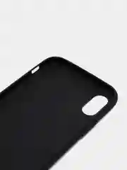 Черный силиконовый чехол IPhone