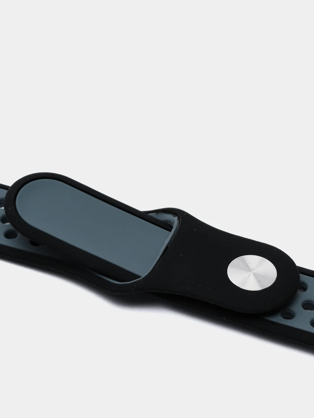 Серебряный спортивный ремешок для Xiaomi Amazfit Bip / GTR 42 мм / GTS / Samsung Gear S2