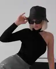 Черный лонгслив