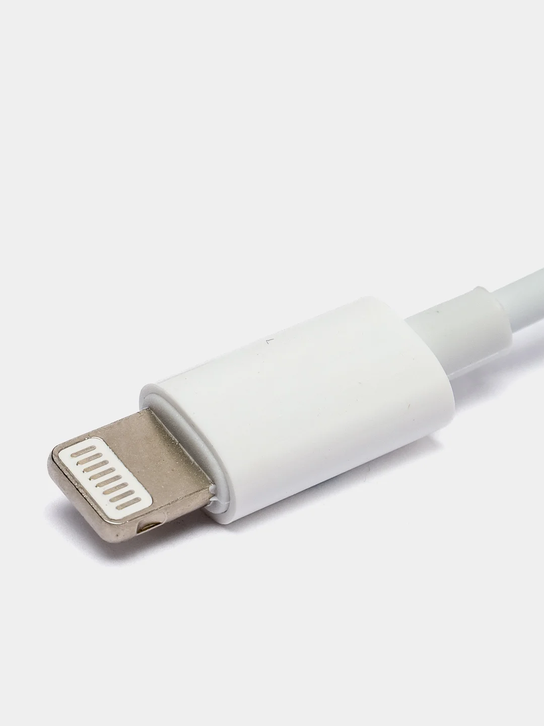 Переходник с Aux на lightning для наушников iPhone/3.5 мм mini jack аукс адаптер на айфона