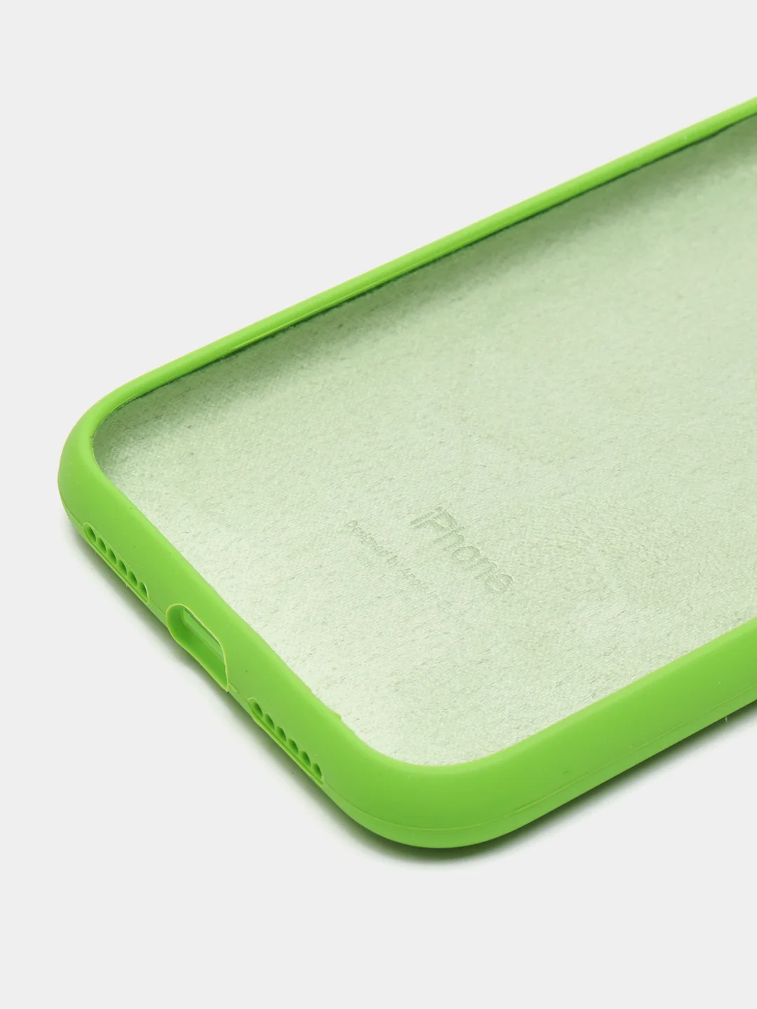 Салатовый чехол Silicone Case для iPhone 11 с закрытым низом