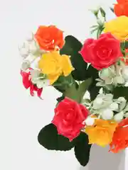 Искусственные цветы. Кустовые розы (3х цв. пластиковый букет ). Высота: 31 см. 15 бутонов