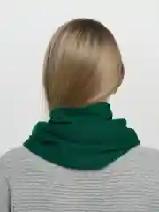 Зеленый снуд женский, вязаный, в два оборота