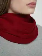 Красный снуд женский, вязаный, в два оборота
