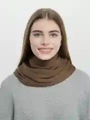 Алый снуд женский, вязаный, в два оборота