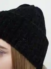 Черный шапка зимняя женская вязанная