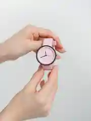 Розовый женские часы с ремешком из холста