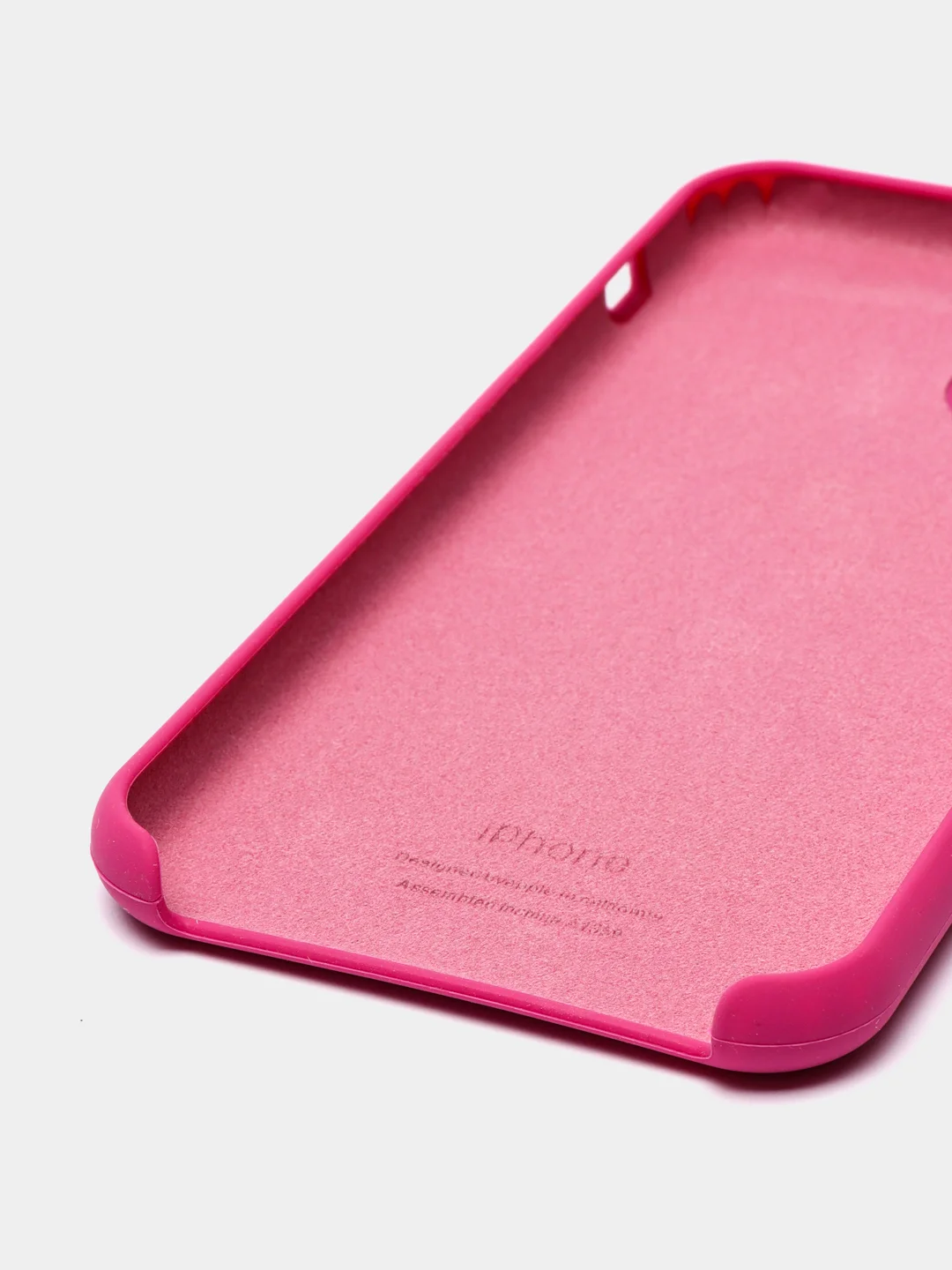 Розовый силиконовый чехол для iPhone 11 pro