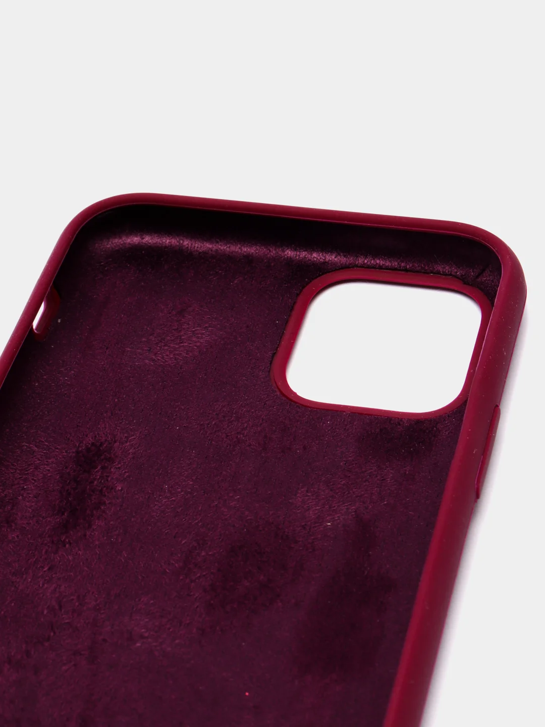 Вишнёвый силиконовый чехол для iPhone 11 pro