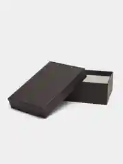 Черный коробка для подарка