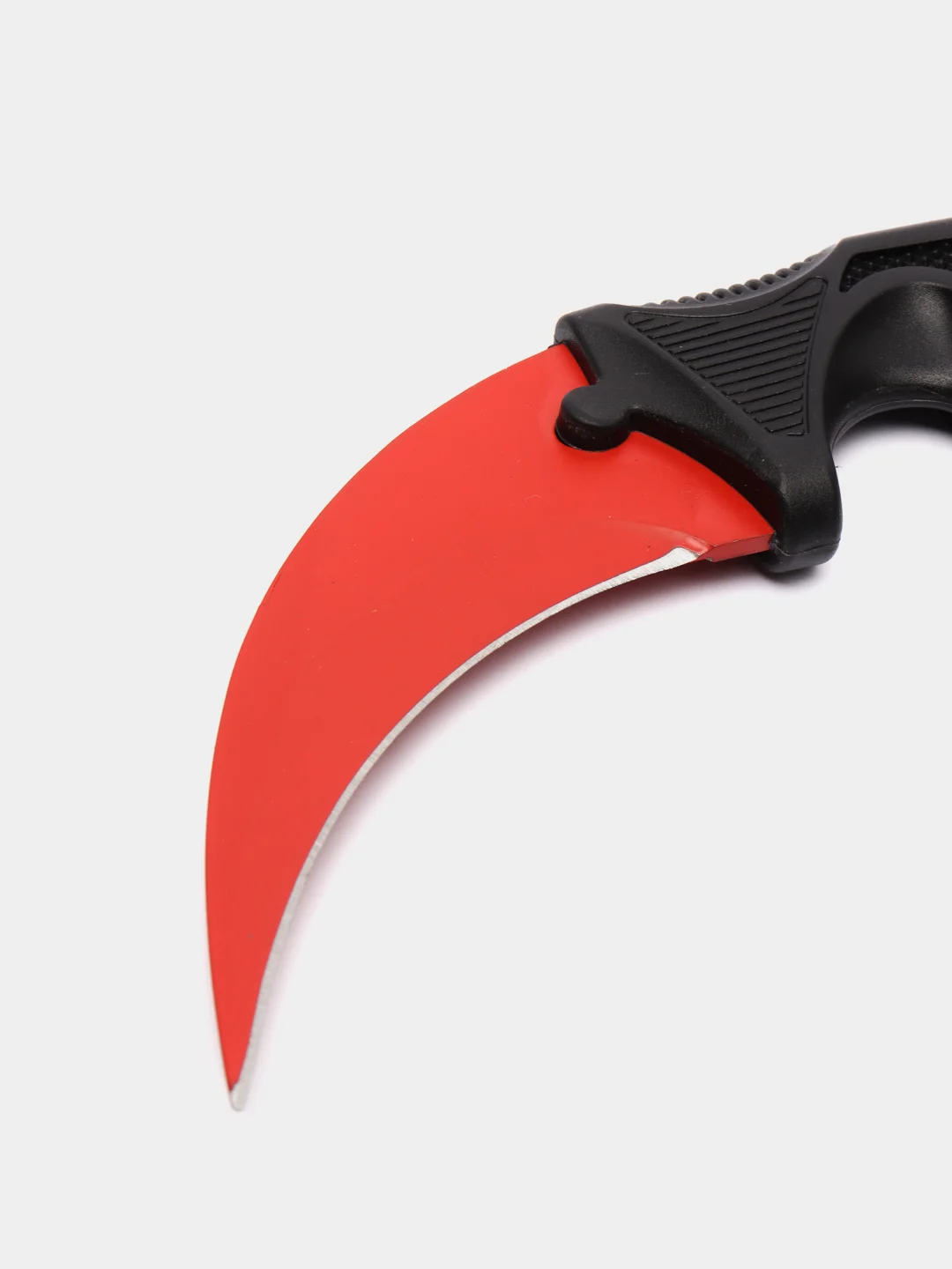 Красный нож керамбит Cs Go имитирующий клык тигра