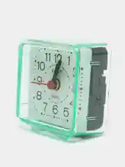 Зеленый часы-будильник
