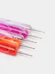 Салатовый кисти для маникюра