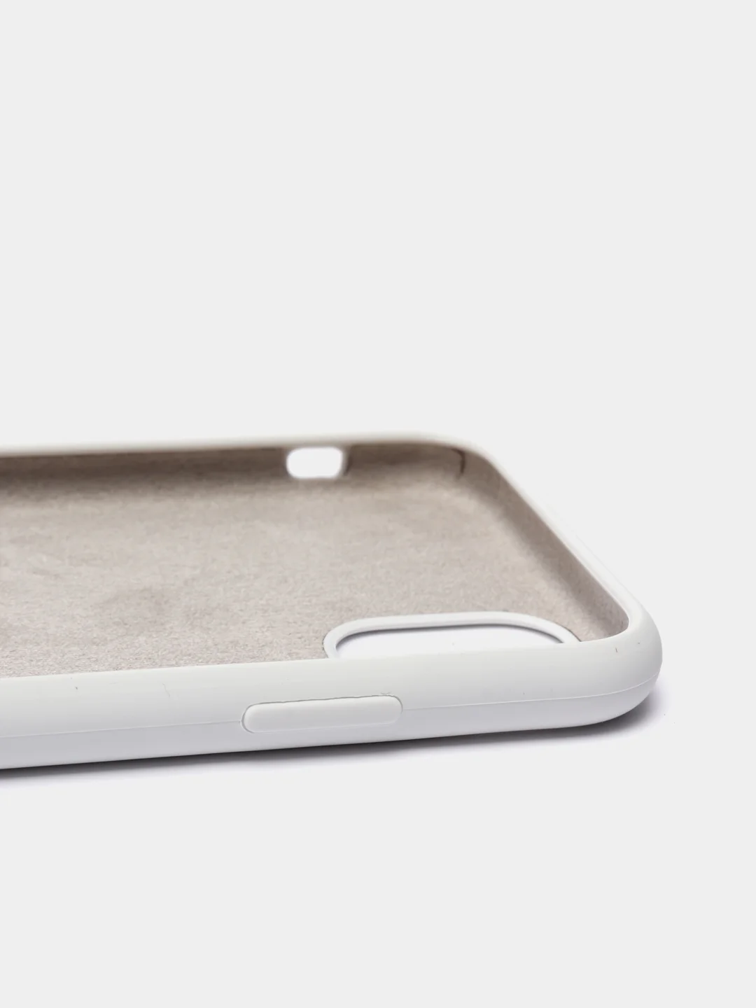 Белый чехол Silicone Case для iPhone 11