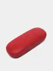 Красный футляр для очков