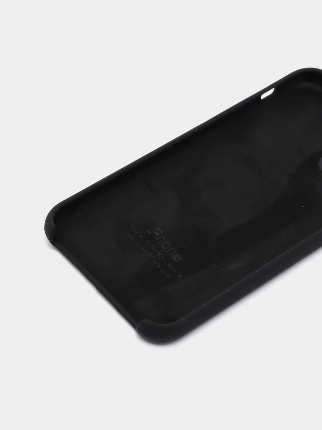 Черный силиконовый чехол для iPhone 11 pro
