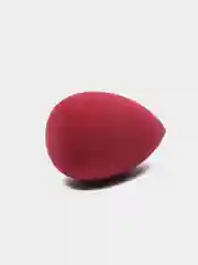 Бордовый спонж для макияжа