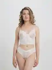 Белый комплект кружевного женского нижнего белья