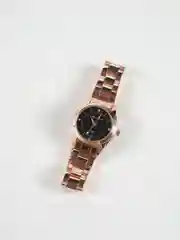 Желтый элегантные женские часы