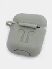 Белый чехол для AirPods c карабином