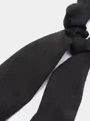 Черный резинка для волос с длинными кистями