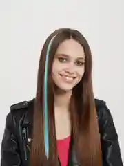 Цветные пряди на заколке