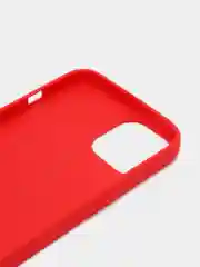 Красный чехол силиконовый для iPhone 13