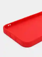 Красный чехол силиконовый для iPhone 13
