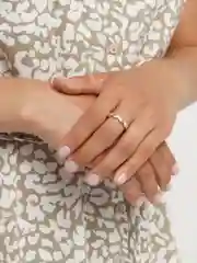 Кольцо с камнями