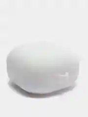 Белый cиликоновый чехол для наушников Samsung Galaxy Buds Pro/Buds Live/Buds 2 с карабином